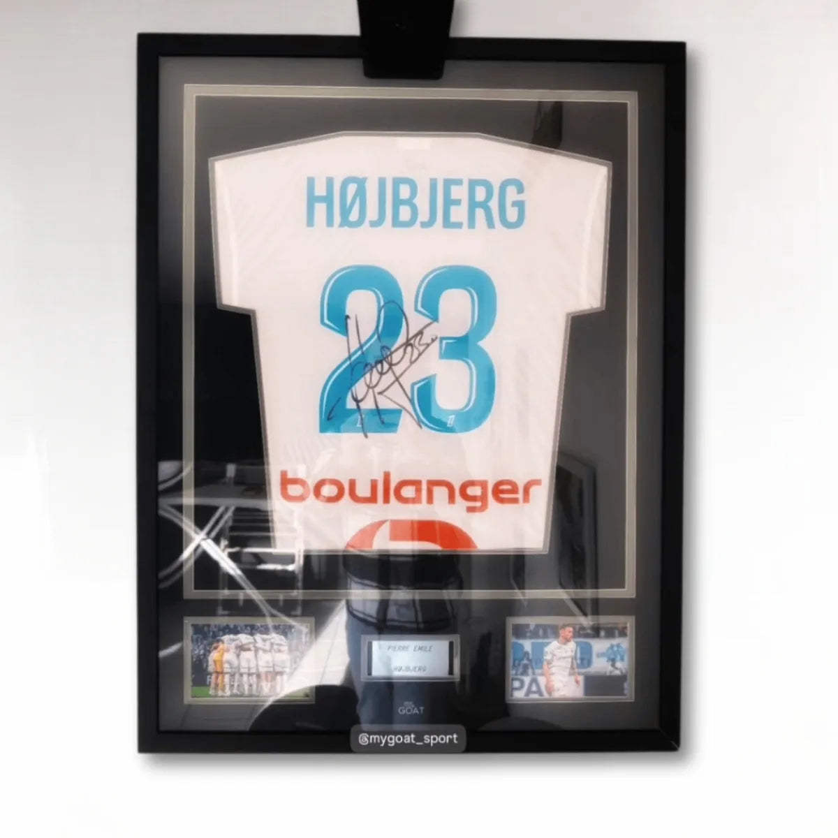 Cadre maillot marseillé signé